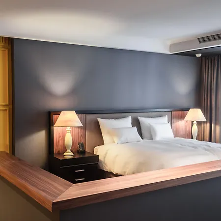 آند سبا بارك سكوبي 5*
