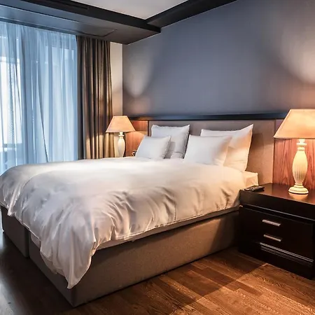 فندق آند سبا بارك سكوبي 5*